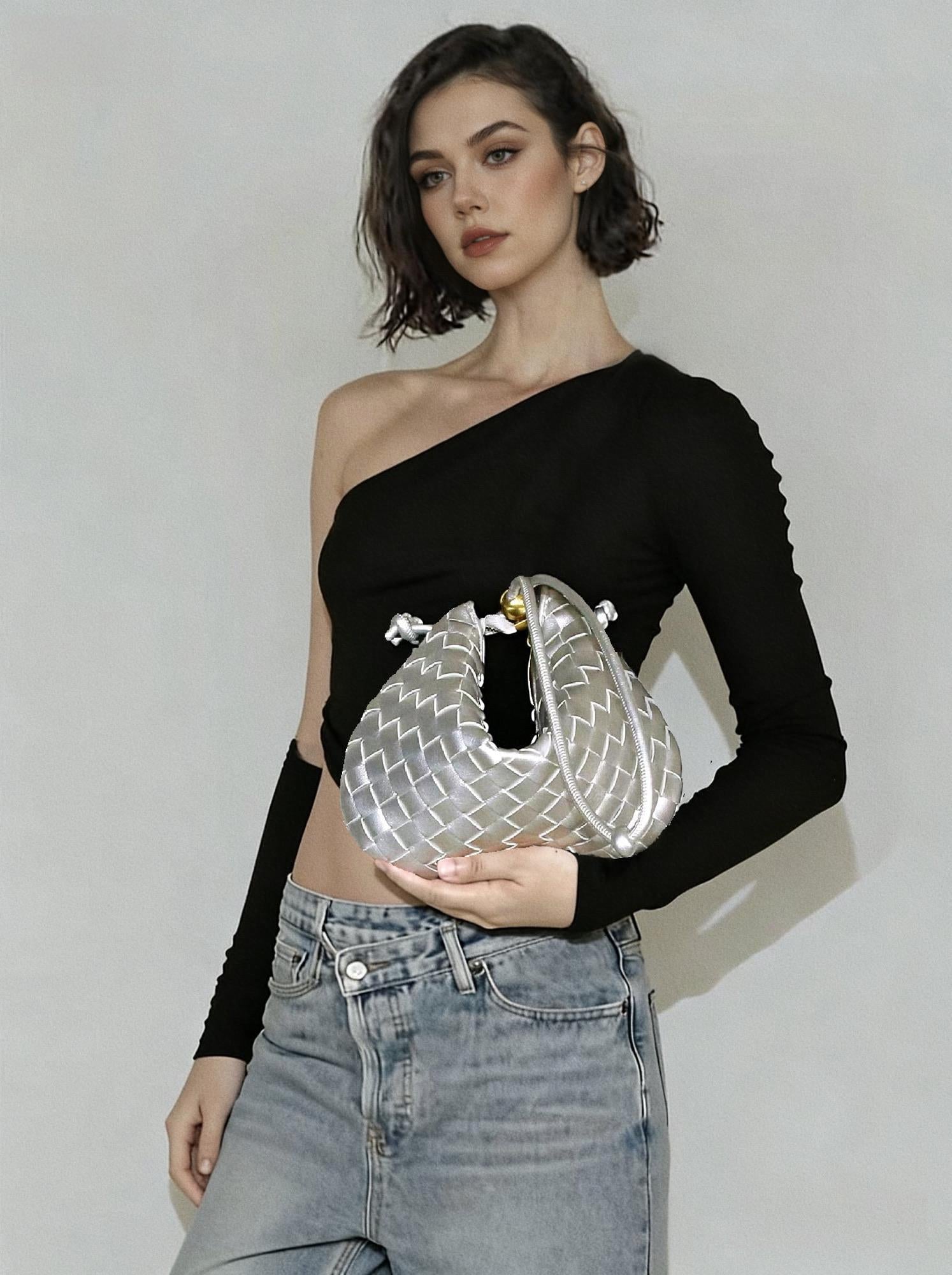 #318 Hobo handbag